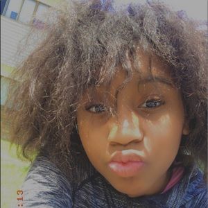 Meet your Posher, Kamiel